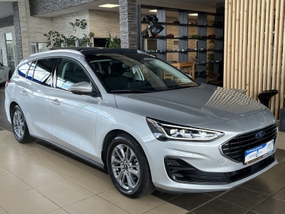 Ford Focus Titanium Pano. Bang&Olufsen AHK R.Cam LED