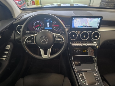 Mercedes-Benz GLC 220 d 4Matic*AHK*LED*Navi*R-Cam*CarPlay*SHZ*