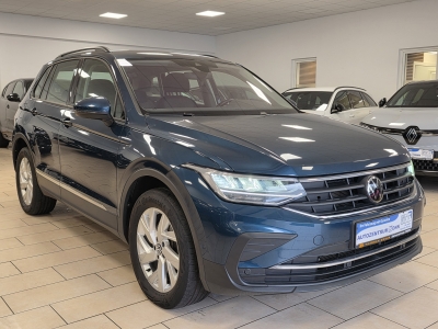 VW Tiguan Life 4Motion*AHK*Navi*LED*360°Cam*ACC*SHZ