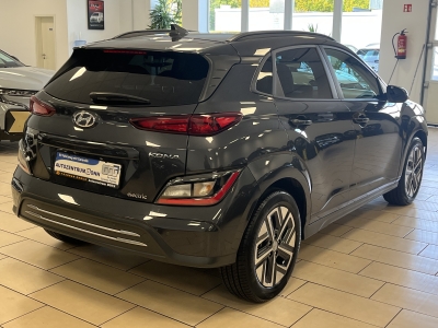 Hyundai KONA Edition 30+*CarPlay*ACC*Navi*SHZ*PDC*R-Cam*