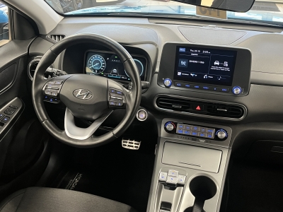 Hyundai KONA Select Elektro 2WD*CarPlay*R-Cam*AHK*DAB*SH
