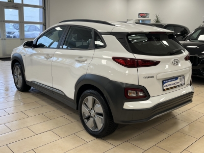 Hyundai KONA Trend Elektro 2WD*CarPlay*Navi*R-Cam*PDC*SHZ*