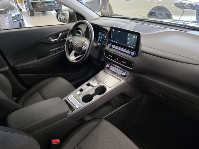 Hyundai KONA Trend*Elektro*2WD*Carplay*LED*RCam*Navi*SHZ