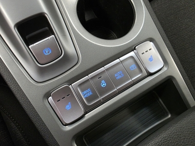 Hyundai KONA Trend*Elektro*2WD*Carplay*LED*RCam*Navi*SHZ