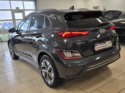 Hyundai KONA Trend*Elektro*2WD*Carplay*LED*RCam*Navi*SHZ