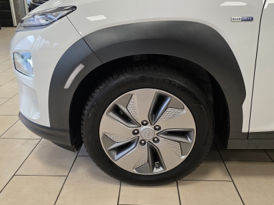 Hyundai KONA Premium*HeadUp*ACC*LED*NAVI*Leder*RCam*SHZ*