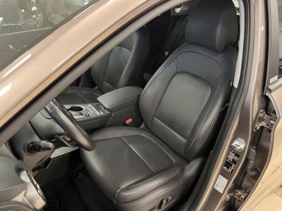 Hyundai KONA Prime 2WD*Navi*CarPlay*R-Cam*Leder*HUD*LED*