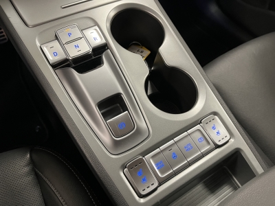 Hyundai KONA Prime 2WD*Navi*CarPlay*R-Cam*Leder*HUD*LED*