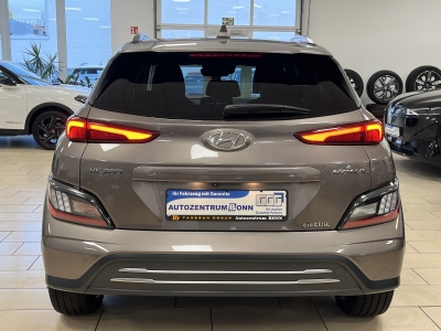 Hyundai KONA Prime 2WD*Navi*CarPlay*R-Cam*Leder*HUD*LED*