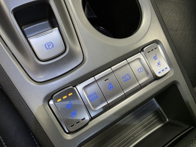 Hyundai KONA Prime *Leder*HUD*LED*ACC*R-Cam*Schiebedach*