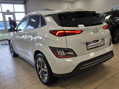 Hyundai KONA Prime *Leder*HUD*LED*ACC*R-Cam*Schiebedach*