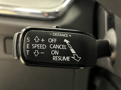 Skoda Enyaq 60 Loft LED digCockpit Navi SHZ PDC ACC