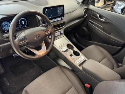 Hyundai KONA Trend*2WD*CarPlay*LED*RCam*Navi*SHZ*SOH100%
