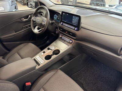 Hyundai KONA Trend*2WD*CarPlay*LED*RCam*Navi*SHZ*SOH100%