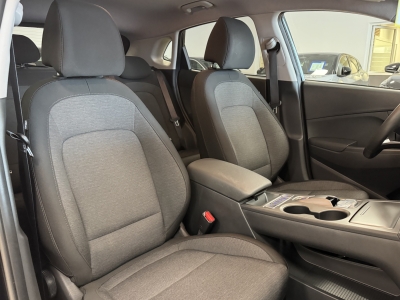 Hyundai KONA Trend*2WD*CarPlay*LED*RCam*Navi*SHZ*SOH100%