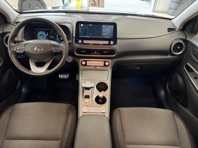 Hyundai KONA Trend*2WD*CarPlay*LED*RCam*Navi*SHZ*SOH100%