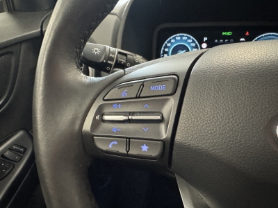 Hyundai KONA Trend*2WD*CarPlay*LED*RCam*Navi*SHZ*SOH100%