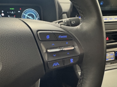 Hyundai KONA Trend*2WD*CarPlay*LED*RCam*Navi*SHZ*SOH100%