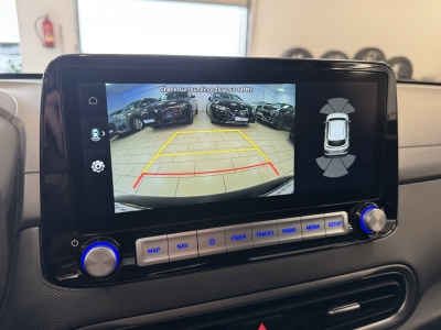 Hyundai KONA Trend*2WD*CarPlay*LED*RCam*Navi*SHZ*SOH100%