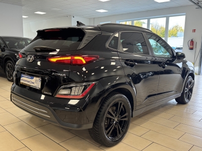 Hyundai KONA Trend*2WD*CarPlay*LED*RCam*Navi*SHZ*SOH100%