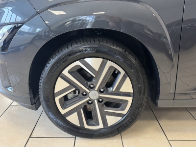 Hyundai KONA Trend Elektro 2WD*LED*R-Cam*Navi*CarPlay*SH