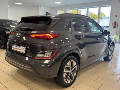 Hyundai KONA Trend Elektro 2WD*LED*R-Cam*Navi*CarPlay*SH