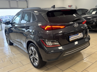 Hyundai KONA Trend Elektro 2WD*LED*R-Cam*Navi*CarPlay*SH