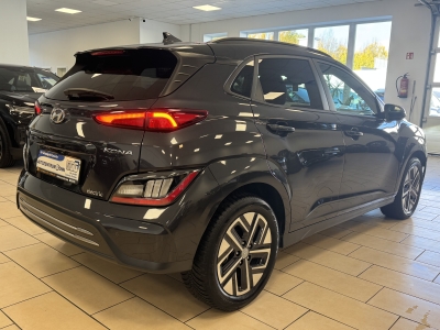 Hyundai KONA Trend *LED*CarPlay*ACC*SHZ*PDC*Wärmepumpe