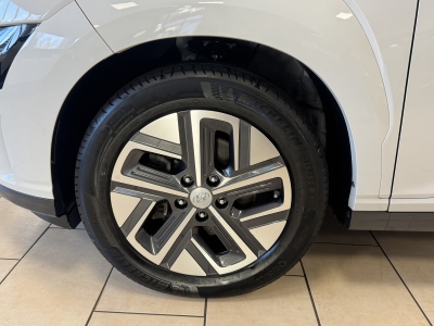 Hyundai KONA Edition 30+ Elektro 2WD*Navi*R-Cam*CarPlay*