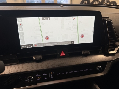 Kia Sportage Spirit Plug-in Hybrid 4WD*LED*R-Cam*Navi*