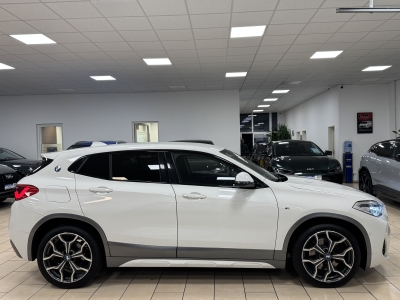 BMW X2 sDrive 20 i M Sport X*HUD*LED*NAVI*PDC*ACC*