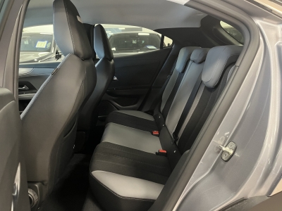 Opel Mokka Elegance CarPlay*Navi*R-Cam*SHZ*W-Paket*1H