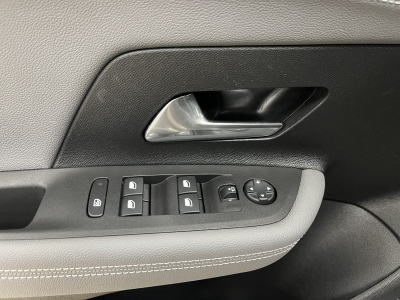 Opel Mokka Elegance CarPlay*Navi*R-Cam*SHZ*W-Paket*1H