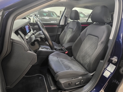 VW Golf Style eTSI*1stEDITION*Pano*LED*Navi*CarPlay*