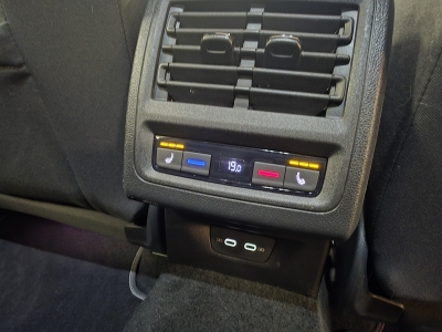 VW Golf Style eTSI*1stEDITION*Pano*LED*Navi*CarPlay*