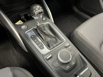 Audi Q2 30 TDI sport*R-Cam*Pano*SHZ*LED*PDC*Navi*ACC*