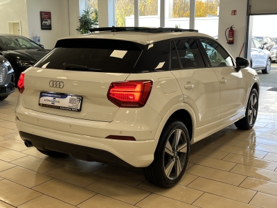 Audi Q2 30 TDI sport*R-Cam*Pano*SHZ*LED*PDC*Navi*ACC*