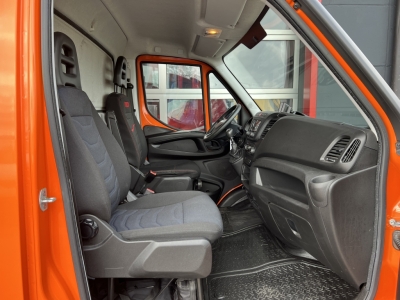 IVECO Daily 35S14 Klima Orig.127'km Küche Doppelbett