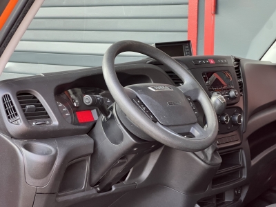 IVECO Daily 35S14 Klima Orig.127'km Küche Doppelbett