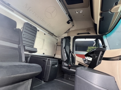 Mercedes-Benz Actros 1840 MEGA Jumbo Klima Reatarder ACC-Tempo
