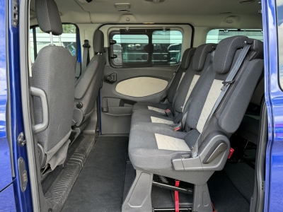 Ford Tourneo Custom 310 Titanium L2 Klima 8-Sitze AHK