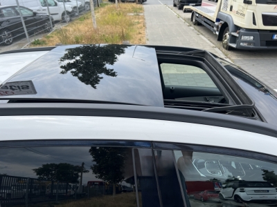 Mercedes-Benz GLC 220 4M DistronicAMG LEDER BurmestPanoHighEnd