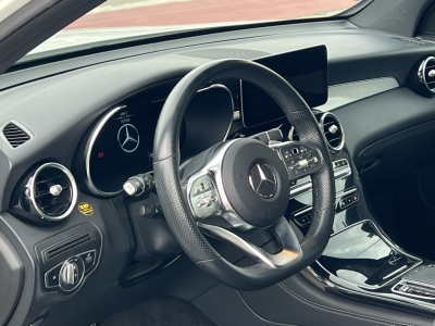 Mercedes-Benz GLC 220 4M DistronicAMG LEDER BurmestPanoHighEnd