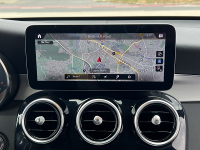 Mercedes-Benz GLC 220 4M DistronicAMG LEDER BurmestPanoHighEnd