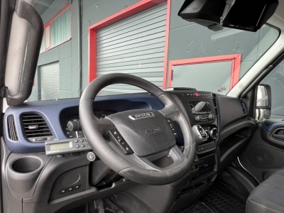 IVECO Daily 70C18 72C18 Klimaaut. ThermoKing V-600 MAX