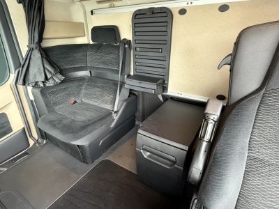 Mercedes-Benz Actros 1845 SoloStar Standklimaanlage 2xTank ACC