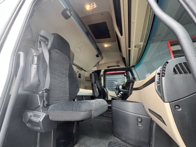 Mercedes-Benz Actros 1843 Klima Retarder Fleet Navi Spoiler