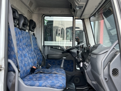 IVECO EuroCargo ML100E18 5,7m 2x Rolltor re. Tempomat