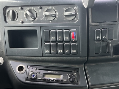 MAN TGA 26.440 6x2 LL Retarder Kran Palfinger 20002