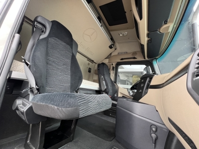 Mercedes-Benz Actros 1843 Klima Retarder ACC-Abstandstempomat